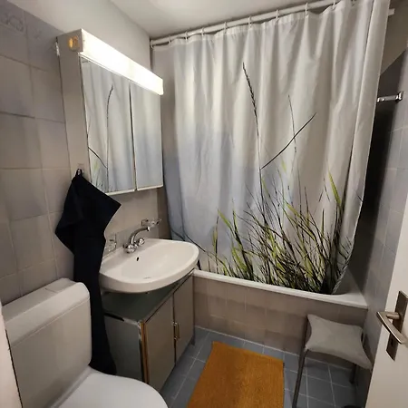 Fuer 4 Pers Neben Talstation Parsennbahn Und Buenda Skilift Private Dachterrasse *