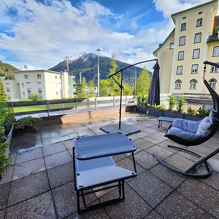 Fuer 4 Pers Neben Talstation Parsennbahn Und Buenda Skilift Private Dachterrasse * Davos