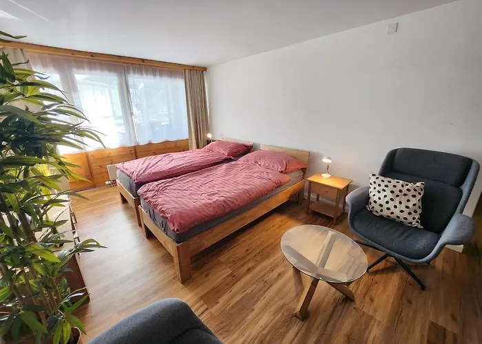 Lejlighed Fuer 4 Pers Neben Talstation Parsennbahn Und Buenda Skilift Private Dachterrasse