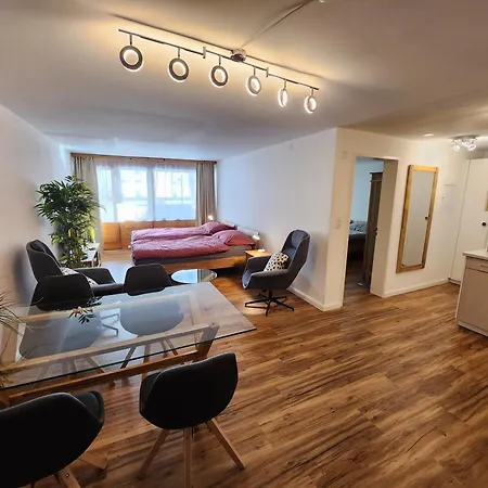 아파트 2 Neben Talstation Parsennbahn Und Buenda-lift Mit 60m2 Grosser, Privater Dachterrasse 다보스